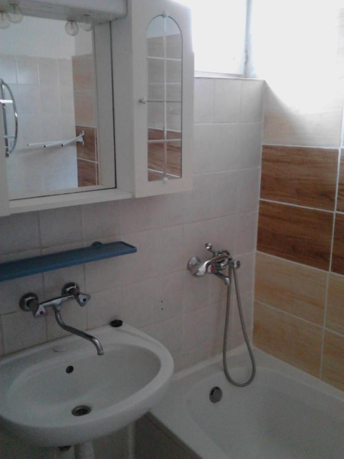 Toth Maganszallas Hajduszoboszlo Apartment Bagian luar foto