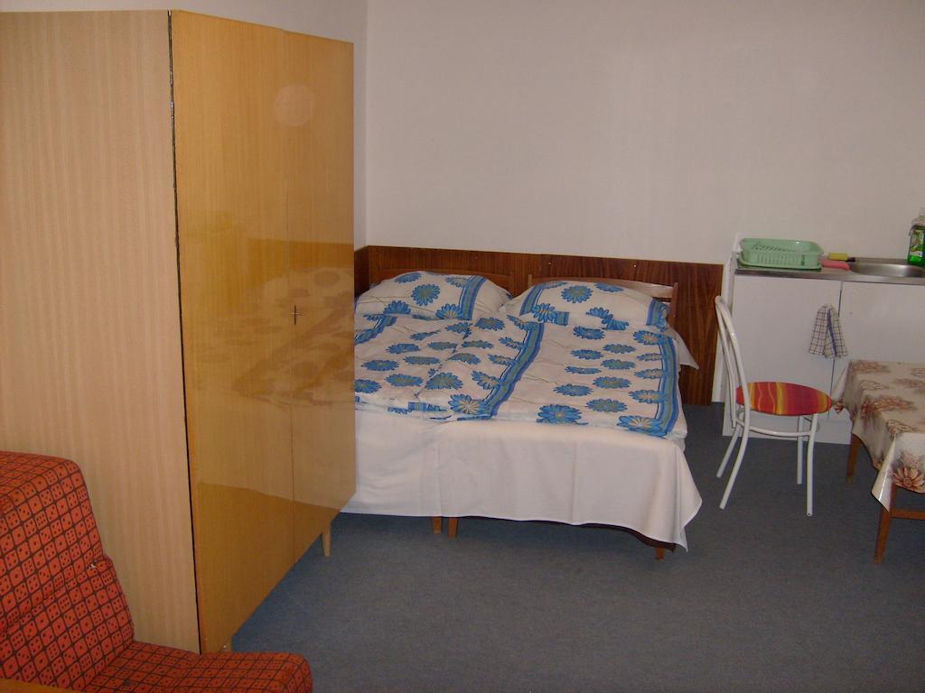 Toth Maganszallas Hajduszoboszlo Apartment Bagian luar foto